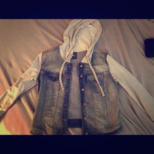 🔥Fire🔥Los Angeles Hooded Denim Jacket (Women’s)